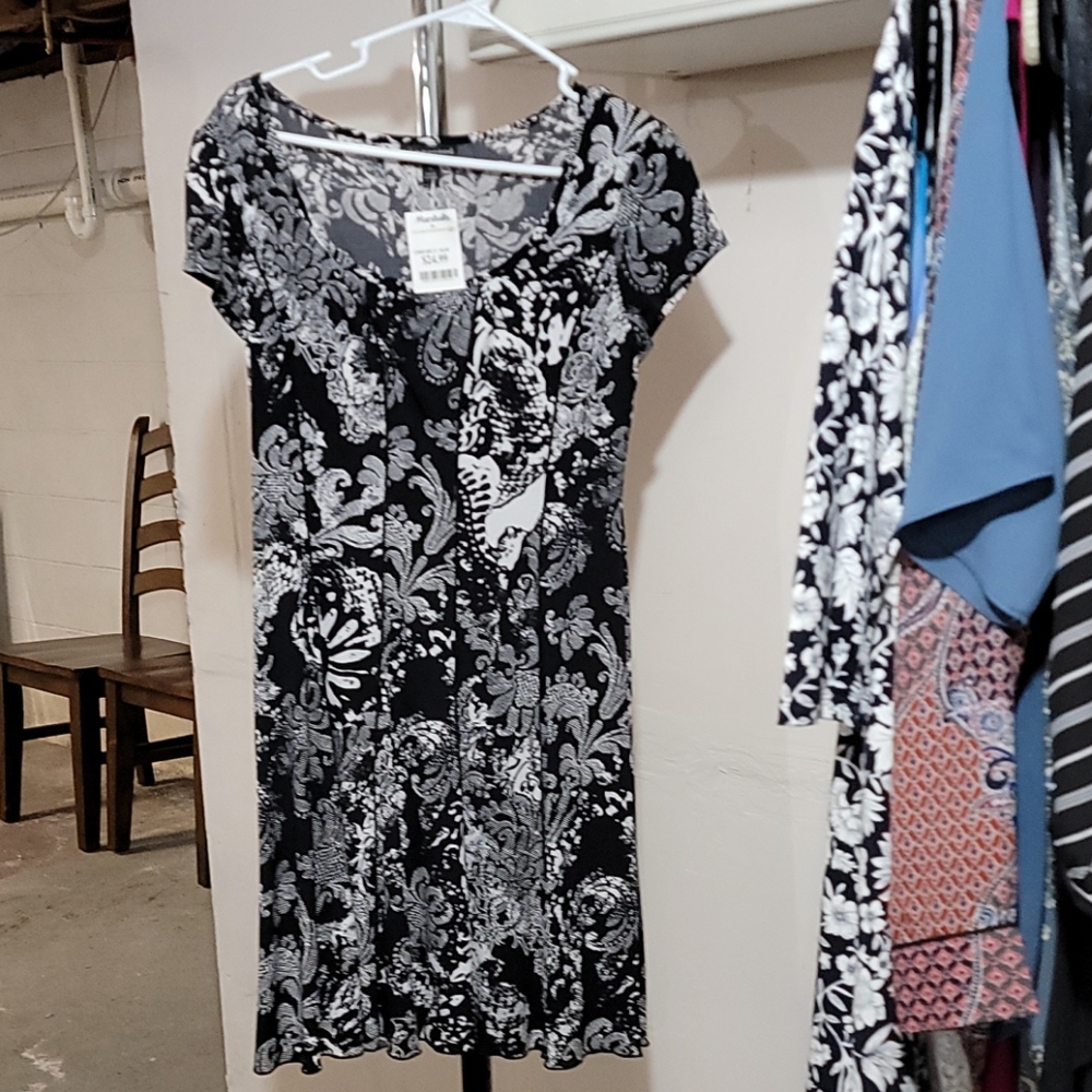 NWT Short Sleeve Dress